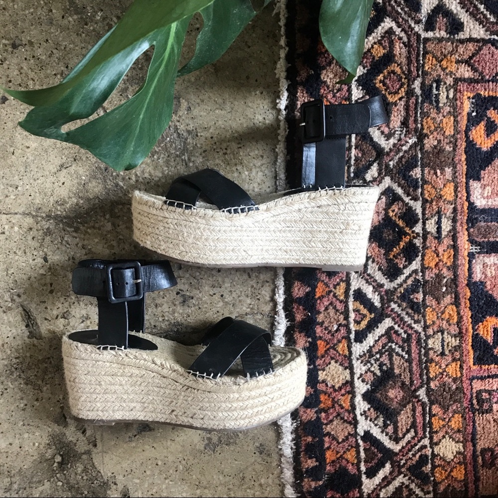 Marc Fisher espadrilles